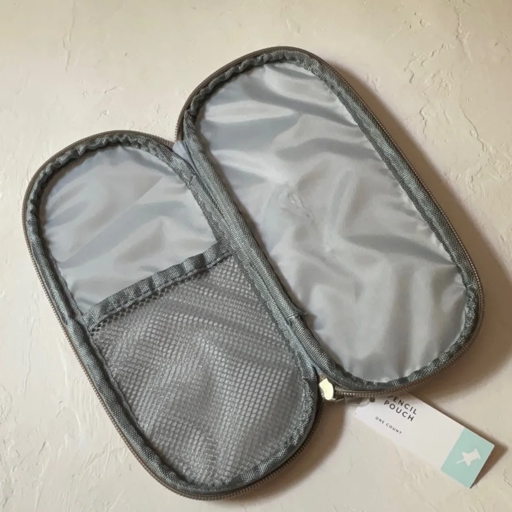 Target travel pouch